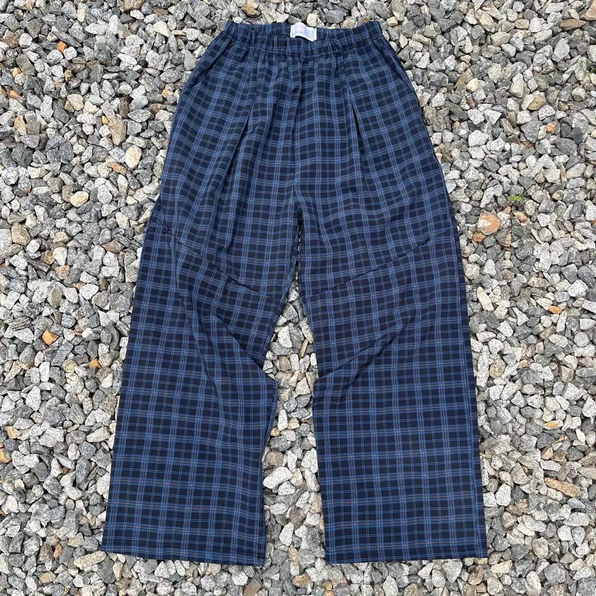 ampm フロントジッパー ワイドパンツ