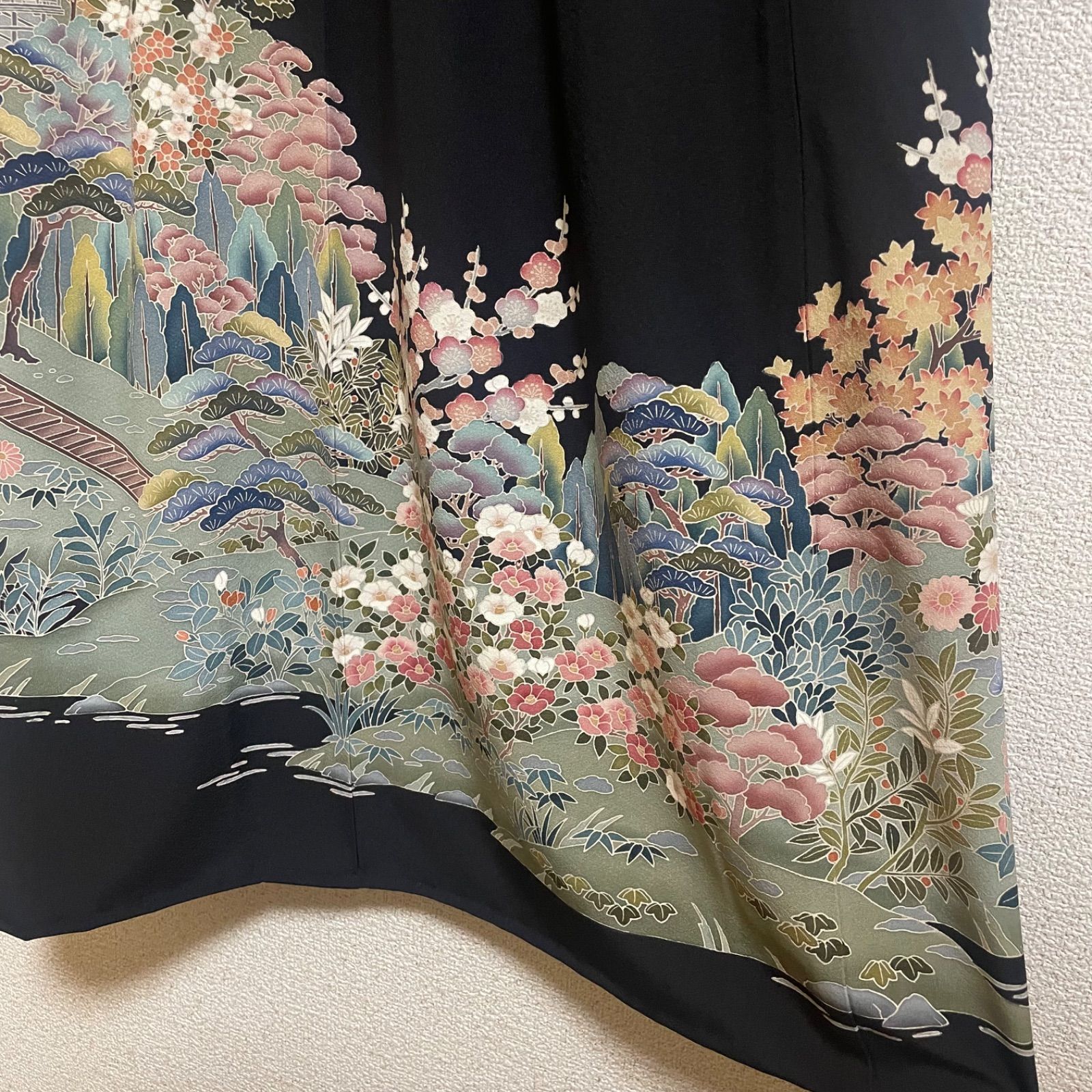 一点物 着物リメイク ロングワンピース ドレス 黒留袖 正絹 落款 作家