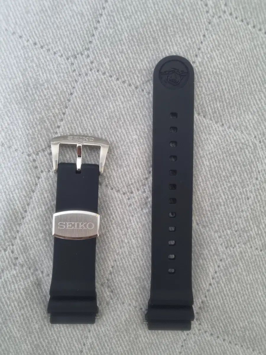 SEIKO タートル SRPE93 ラバーストラップ