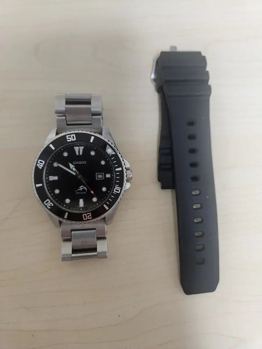 CASIO 新 흑새치 ダイバー ウォッチ