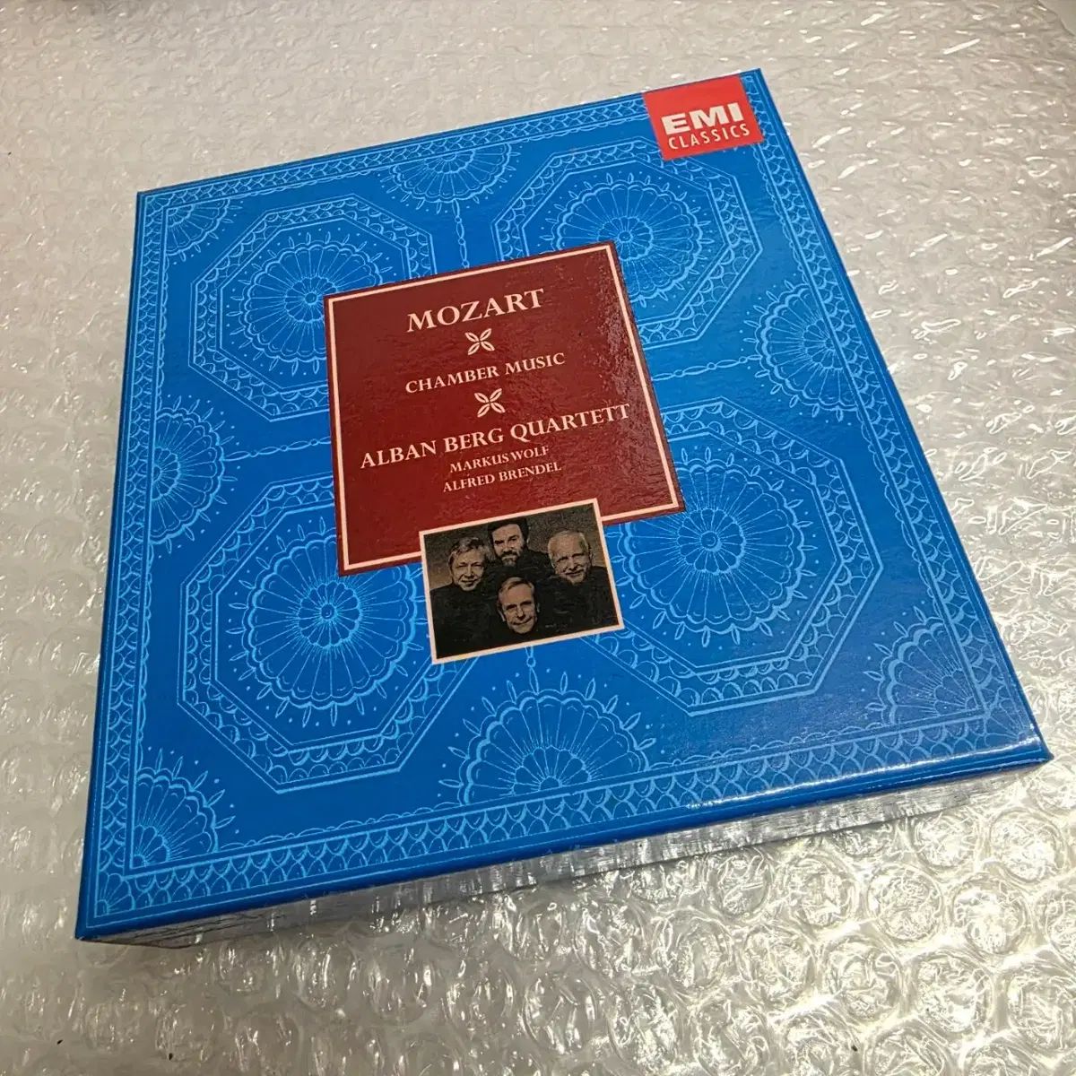 Mozart CHAMBER MUSIC ー Alban Berg Quarte