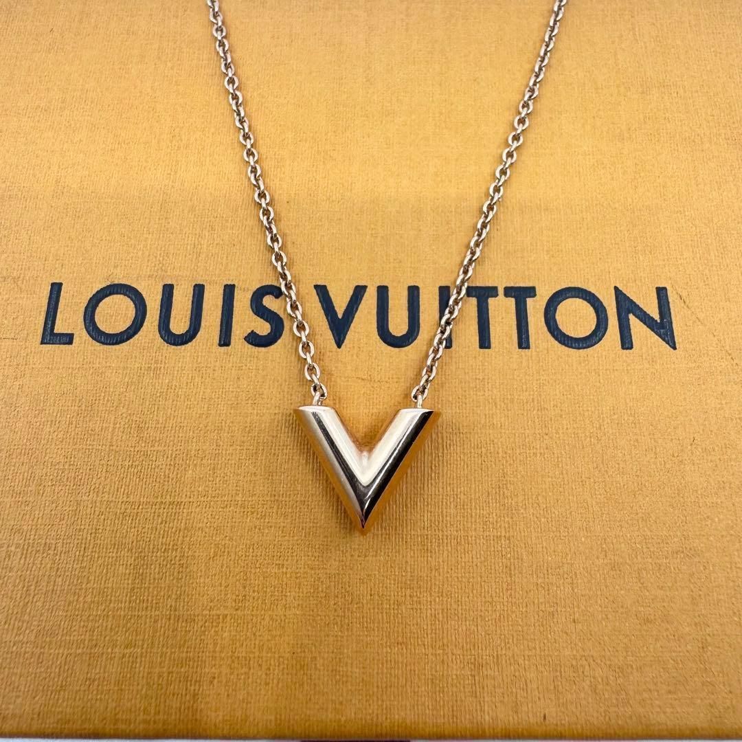 LOUIS VUITTON ネックレス エセンシャル ピンクゴールド ヴィトン