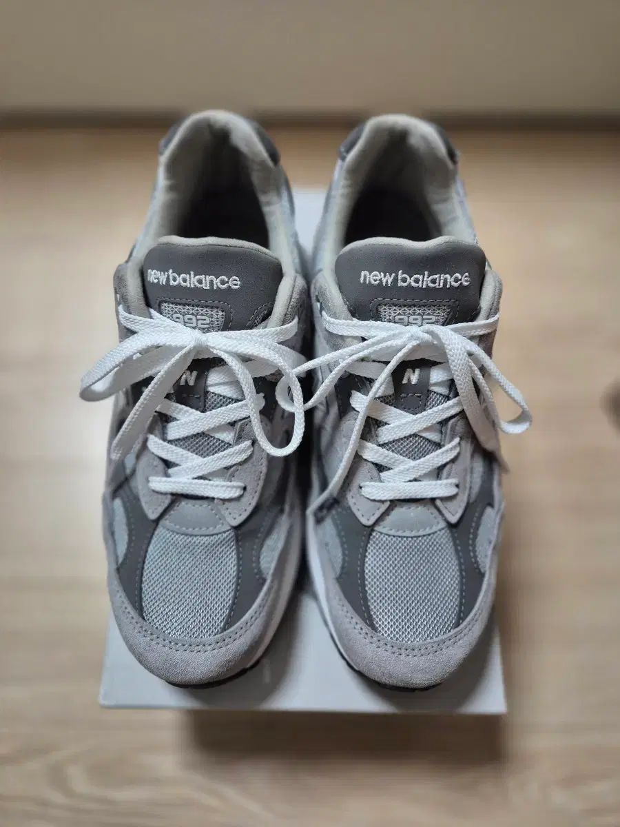 ニューバランス M992 グレー 265size