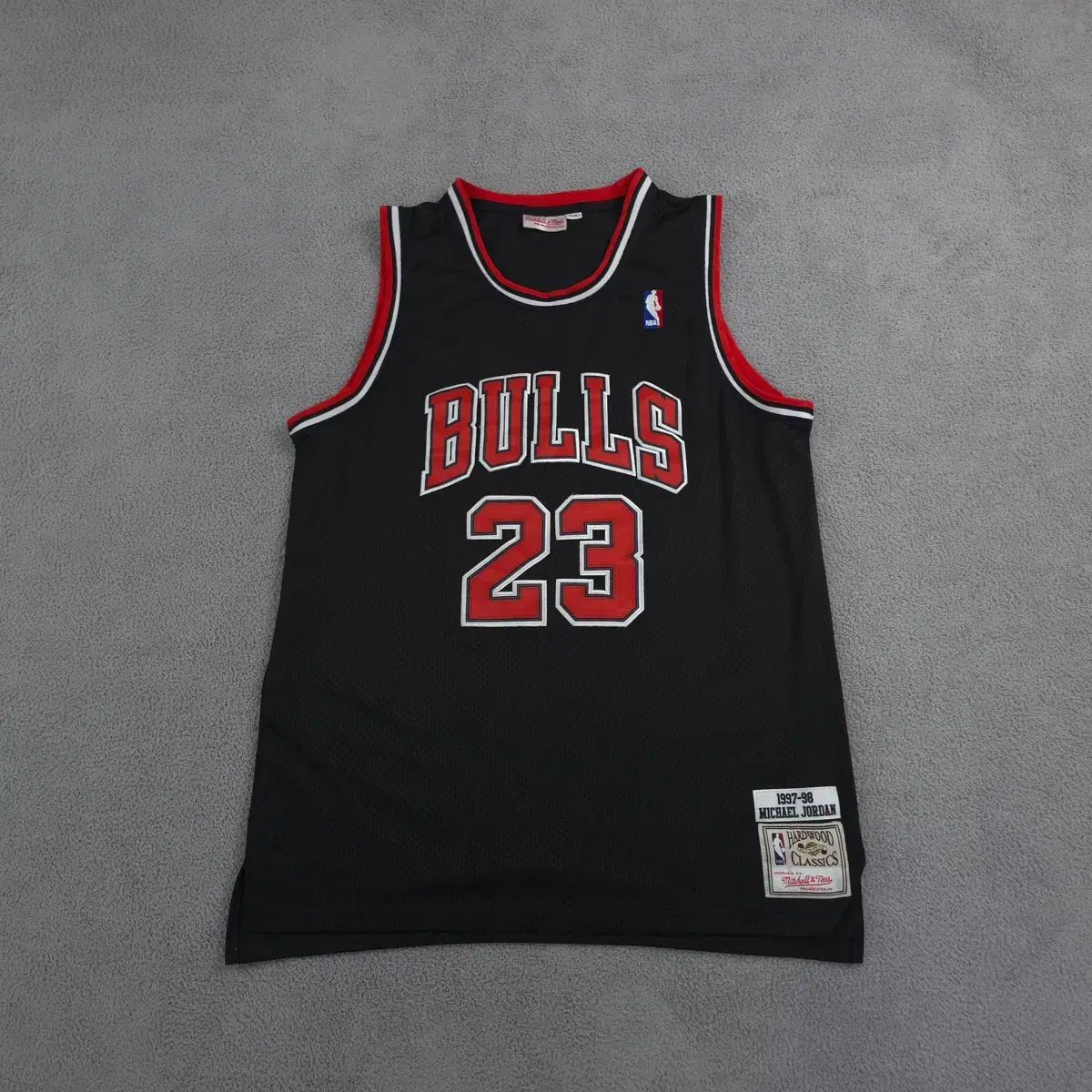 ミッチェルアンドネス シカゴ ブルズ 97-98 マイケル ジョーダン スウィングマン ジャージ (XL)
