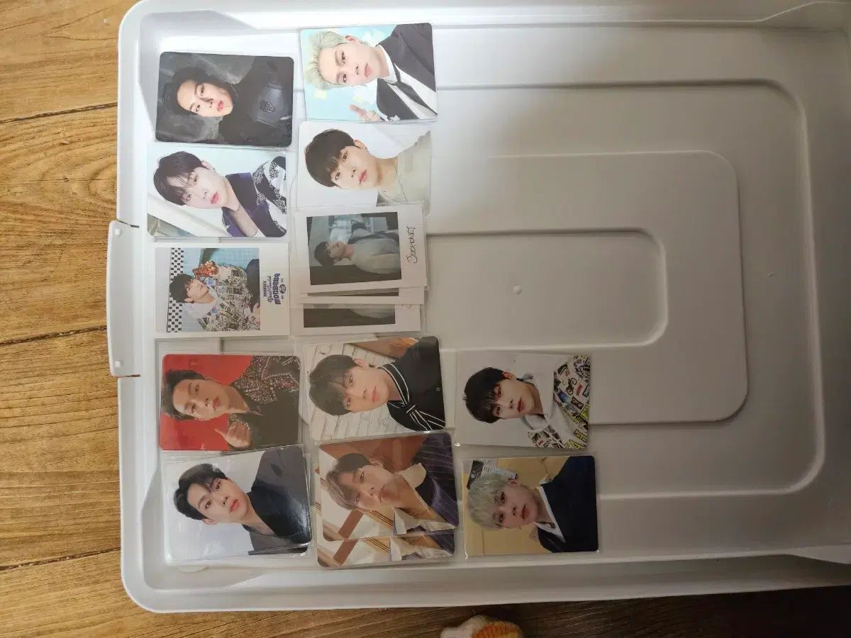 MONSTA X トレカ
