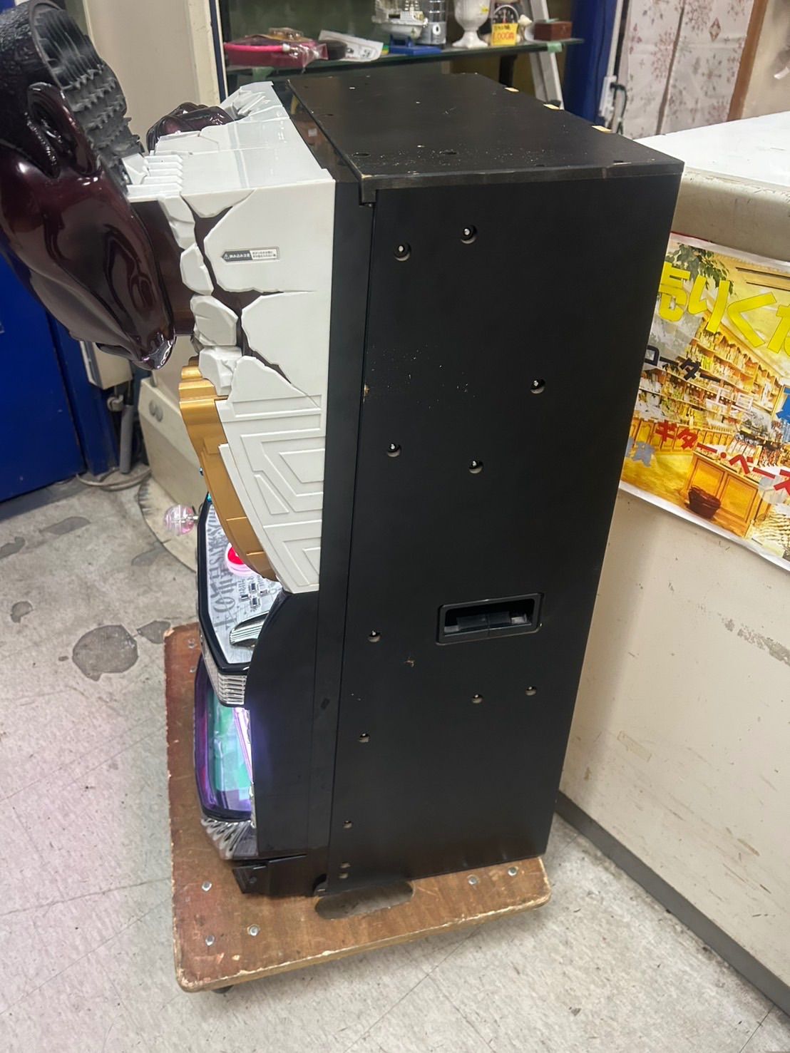 希少】 パチスロ実機 テラフォーマーズ コイン不要機付き - メルカリ