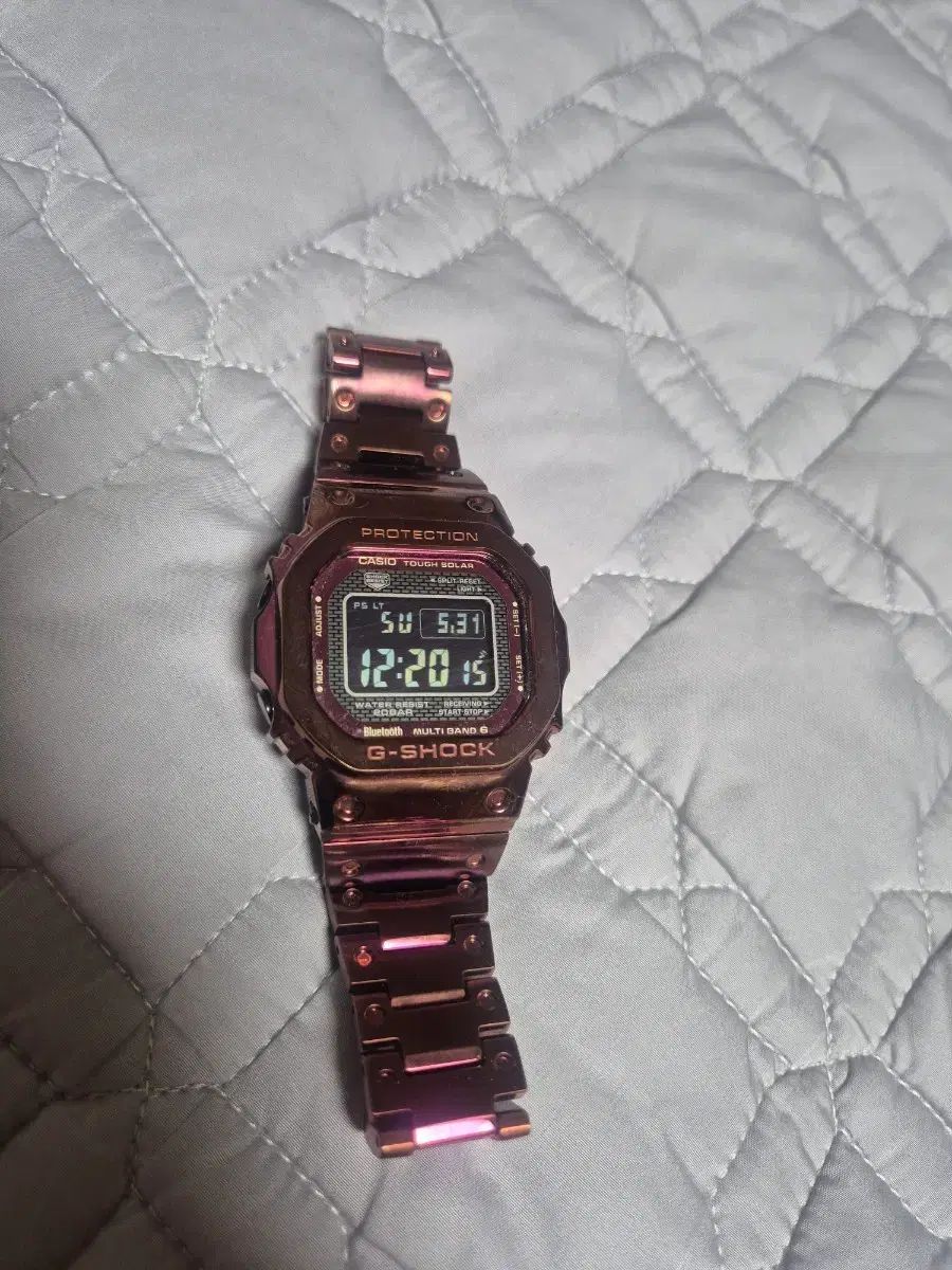 カシオ G-SHOCK gmw-b5000