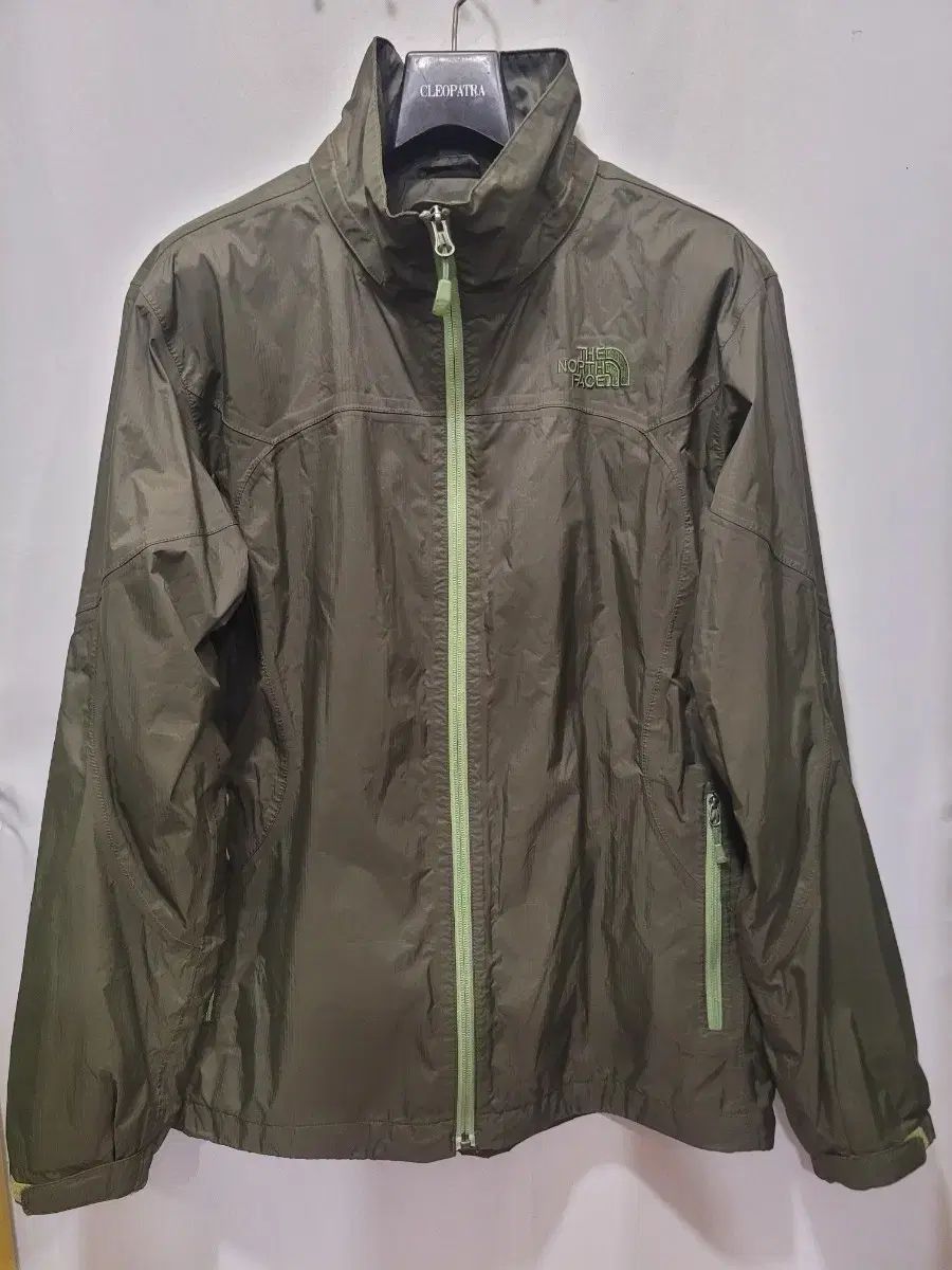 THE NORTH FACE ザノースフェイス ウィンドブレーカー 防水ジャケット カーキ色