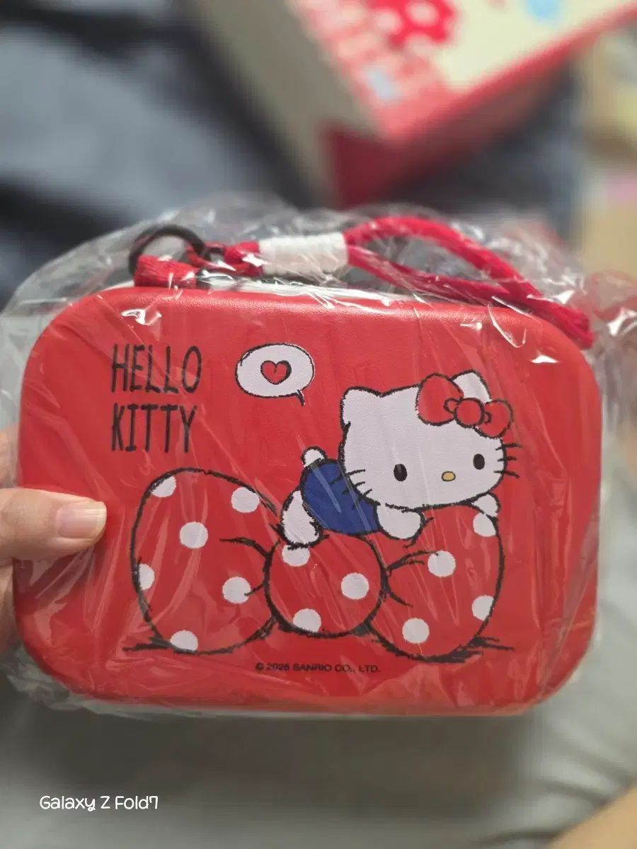 ハローキティ ミニキャリーケース