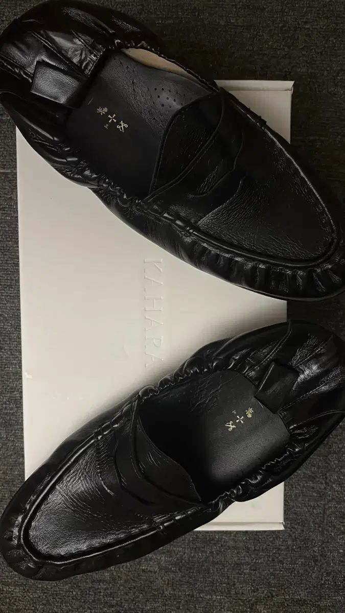 kahara ヌーボー 3色 black 270
