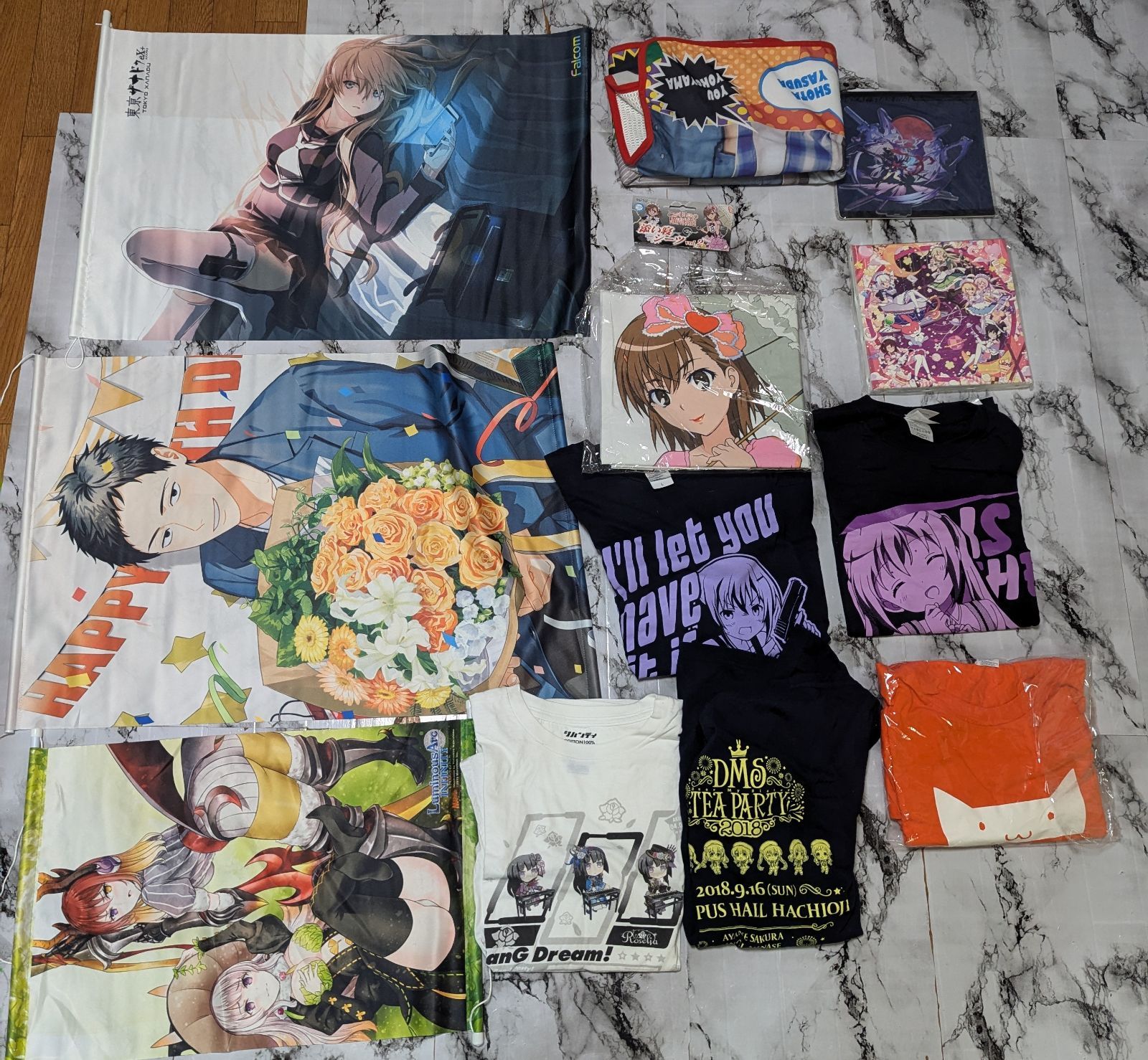 アニメ グッズ まとめ売り ② - メルカリ