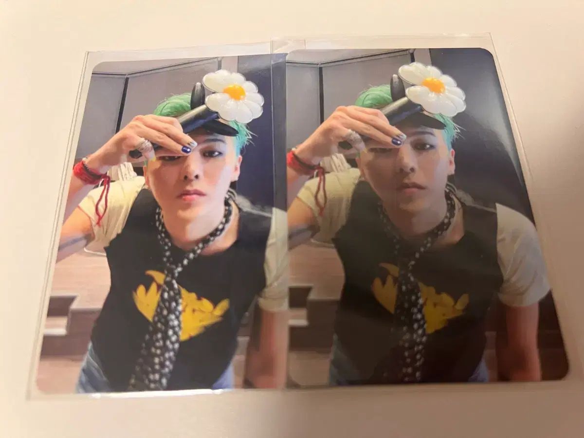 G-DRAGON Withmuu 特典 トレカ 特典 フォトカード 出品 - メルカリ