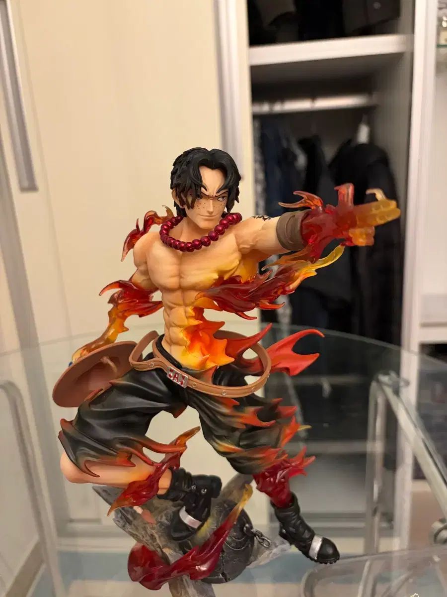 ONE PIECE エース フィギュア