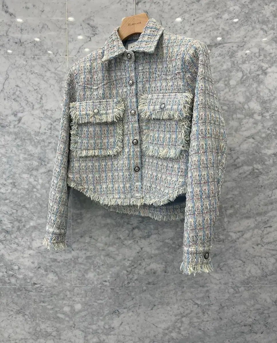 23年 JS NEW YORK シャツ型 ツイード ショートジャケット スカイブルーミン（BLUMIN）ミント スカイブルー カラー パール メタル ゲストルック