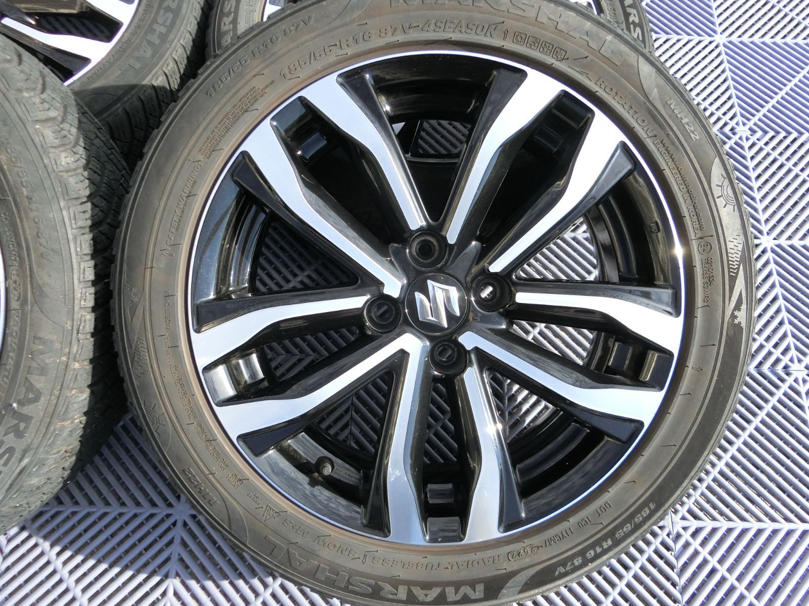 1009] 送料無料 スズキ純正 16インチ アルミホイール 16×6.0J +45