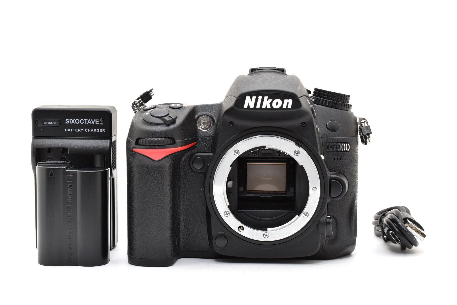 ★美品★ 《ショット数 418回》 ニコン NIKON D7000 ボディ #2077
