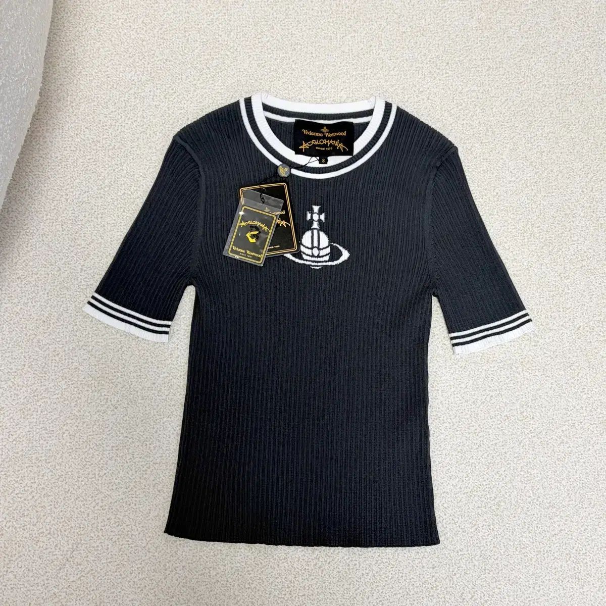 新品 VIVIENNE WESTWOOD ヴィヴィアン・ウエストウッド アングルロスマニア 半袖 ニット