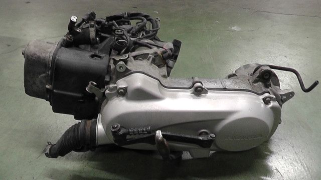 トゥデイ FI　AF67-1308xxx　の　エンジン:#1779927366 17,686円