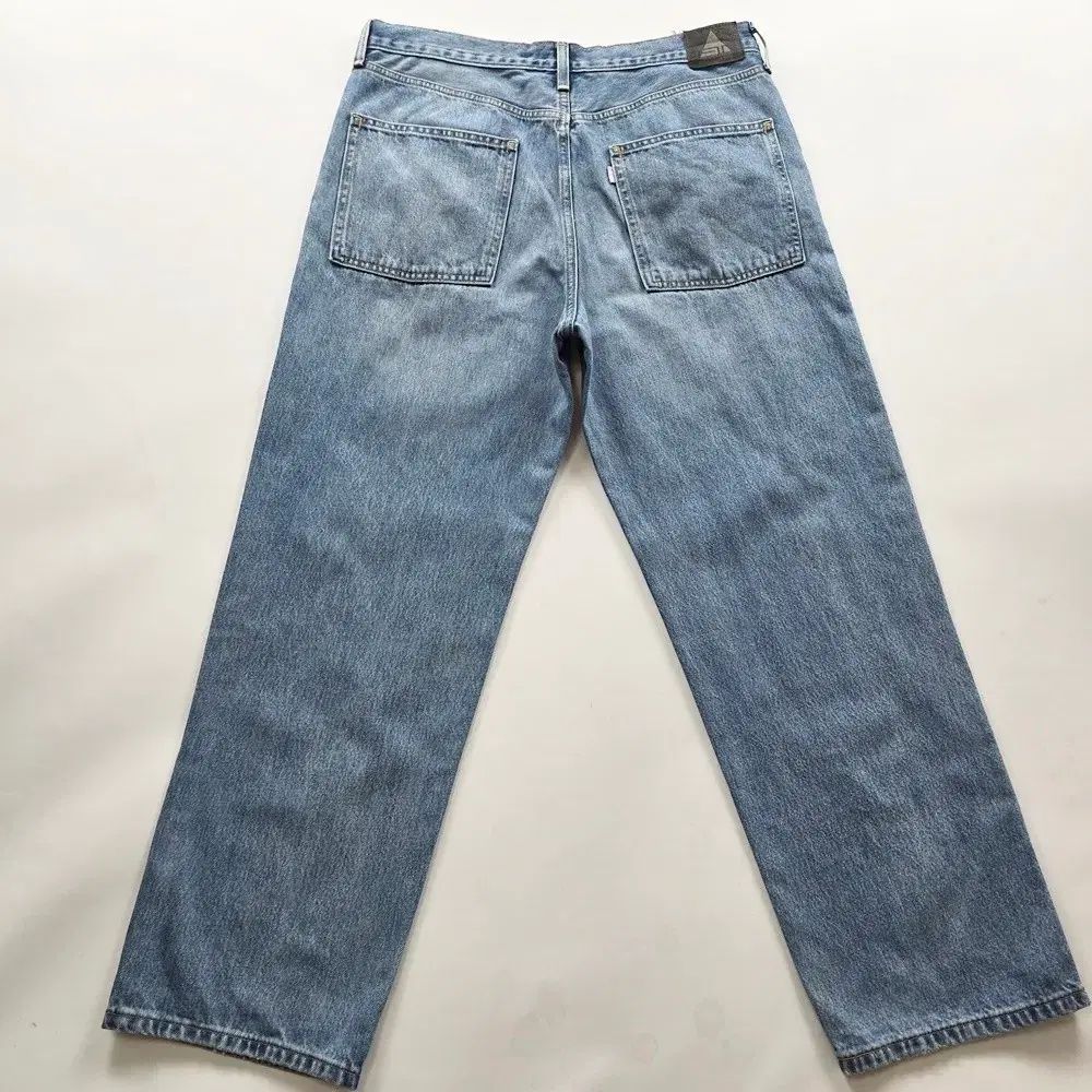 リーバイス デニムパンツ シルバータブ ルーズデニムパンツ サイズ36 R5820 6,576円