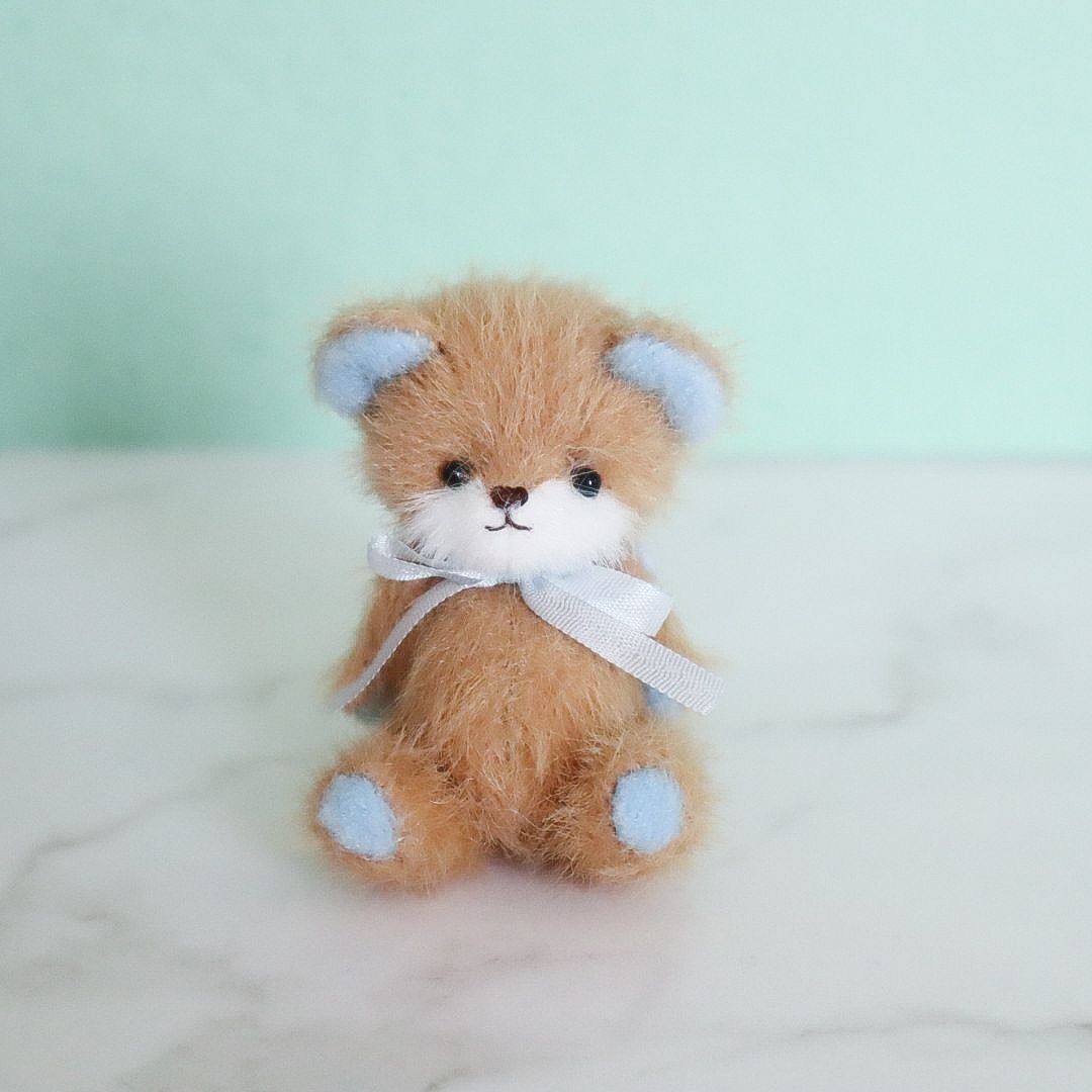 クマ・茶色 ハンドメイド ミニチュア テディベア ミニチュアベア