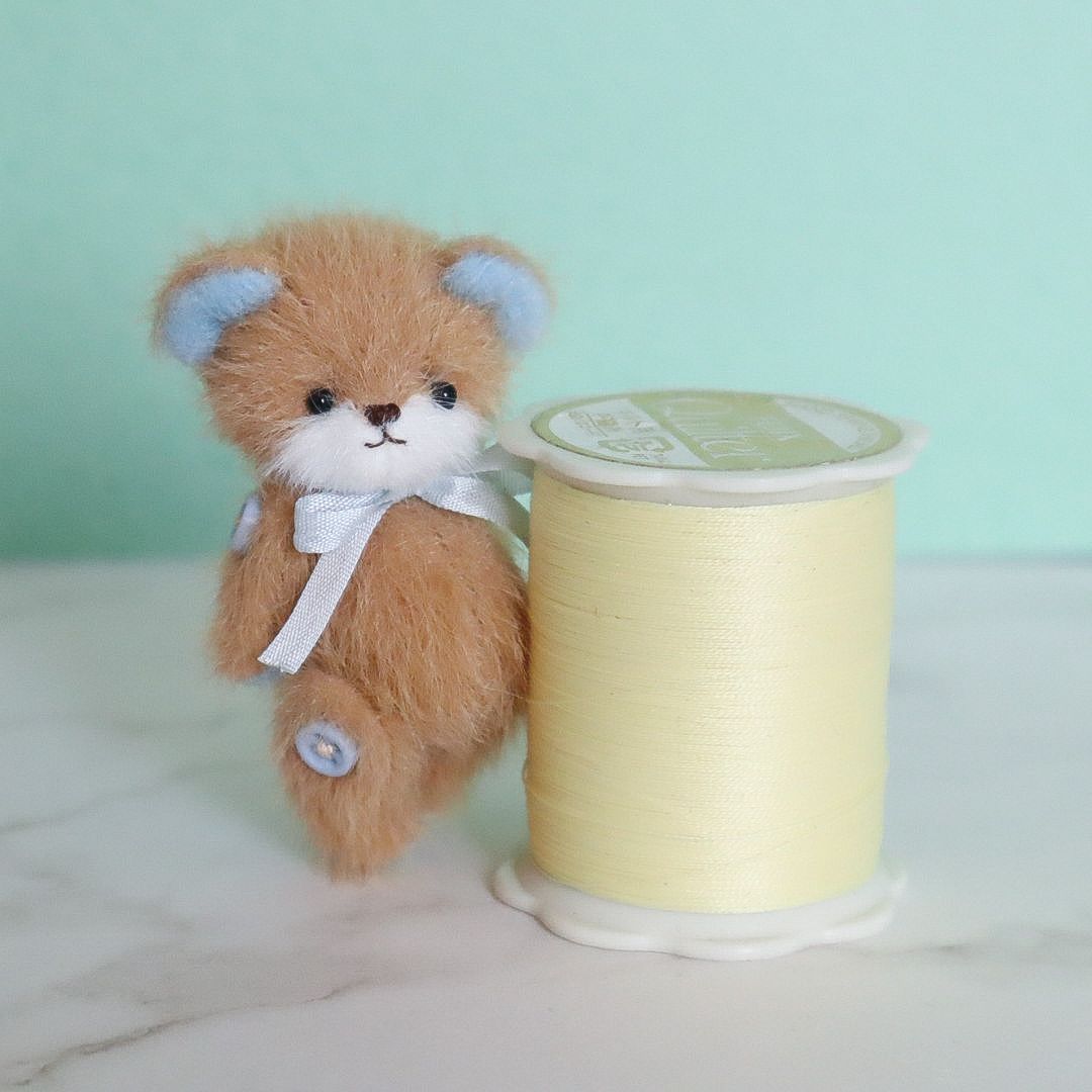 クマ・茶色 ハンドメイド ミニチュア テディベア ミニチュアベア