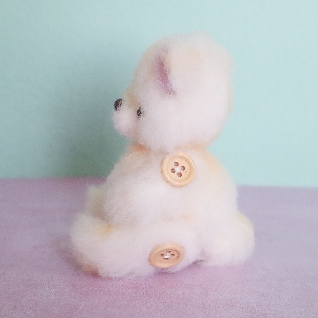 シンプルなくまのぬいぐるみA ハンドメイド ミニチュア テディベア
