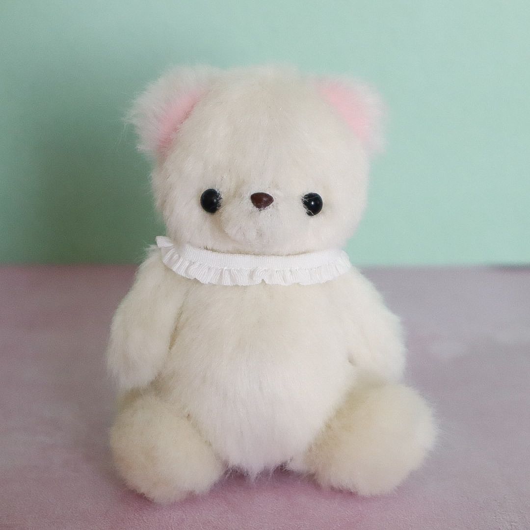 シンプルなくまのぬいぐるみB ハンドメイド ミニチュア テディベア