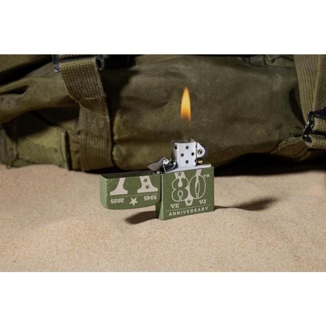 Zippo 防風ライター 80周年記念 レーザー刻印 詰め替え可能 再利用可能 防風デザイン ギフトボックス付き 米国製