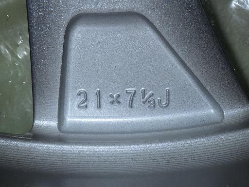 【中古】新車外し クラウンクロスオーバー純正 21インチ アルミホイール 【中古】新車外し クラウンクロスオーバー純正 21インチ アルミホイール