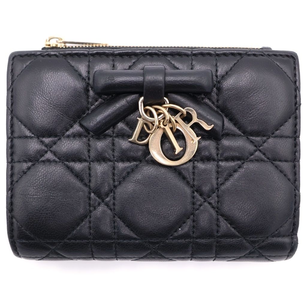 Christian Dior (クリスチャンディオール) Lady Dior Dahlia レディディオール 2つ折り財布 カナージュ リボン ロゴ金具 ラムスキン ブラック