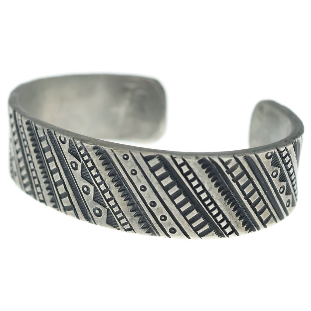 INDIAN JEWELRY (インディアンジュエリー) ナバホ族 インレイワーク 
