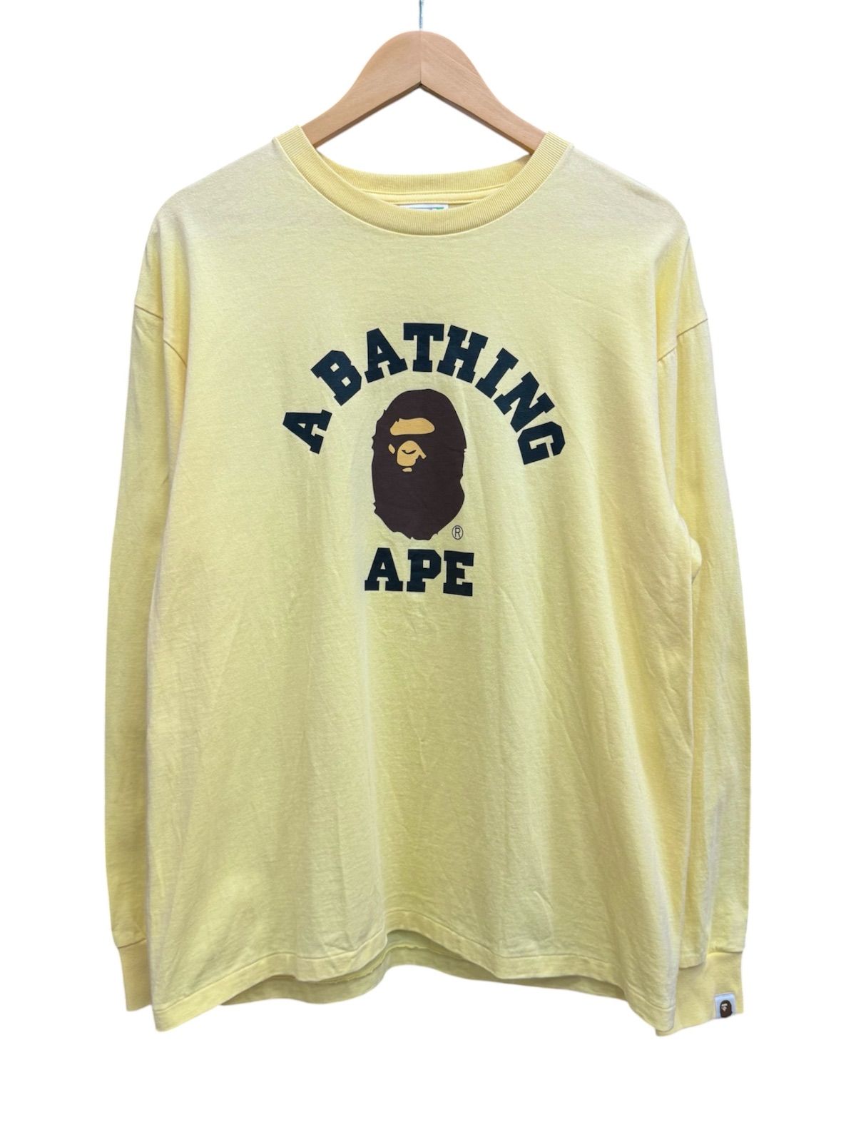 A BATHING APE アベイシングエイプ カレッジロゴ長袖Tシャツ
