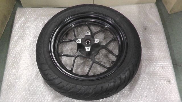バイク GROM グロム JC61-1003 の フロントホイール:#1779936816