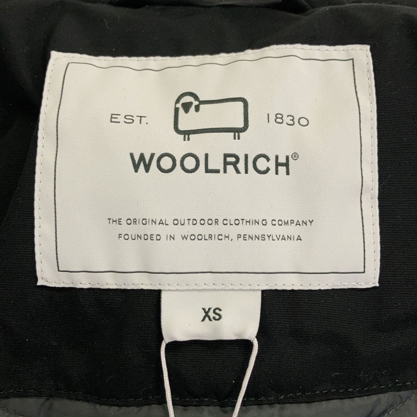 WOOLRICH　ウールリッチ　CFWWOU0538FRUT0001 ブラック ファーフード ダウンジャケット　XS