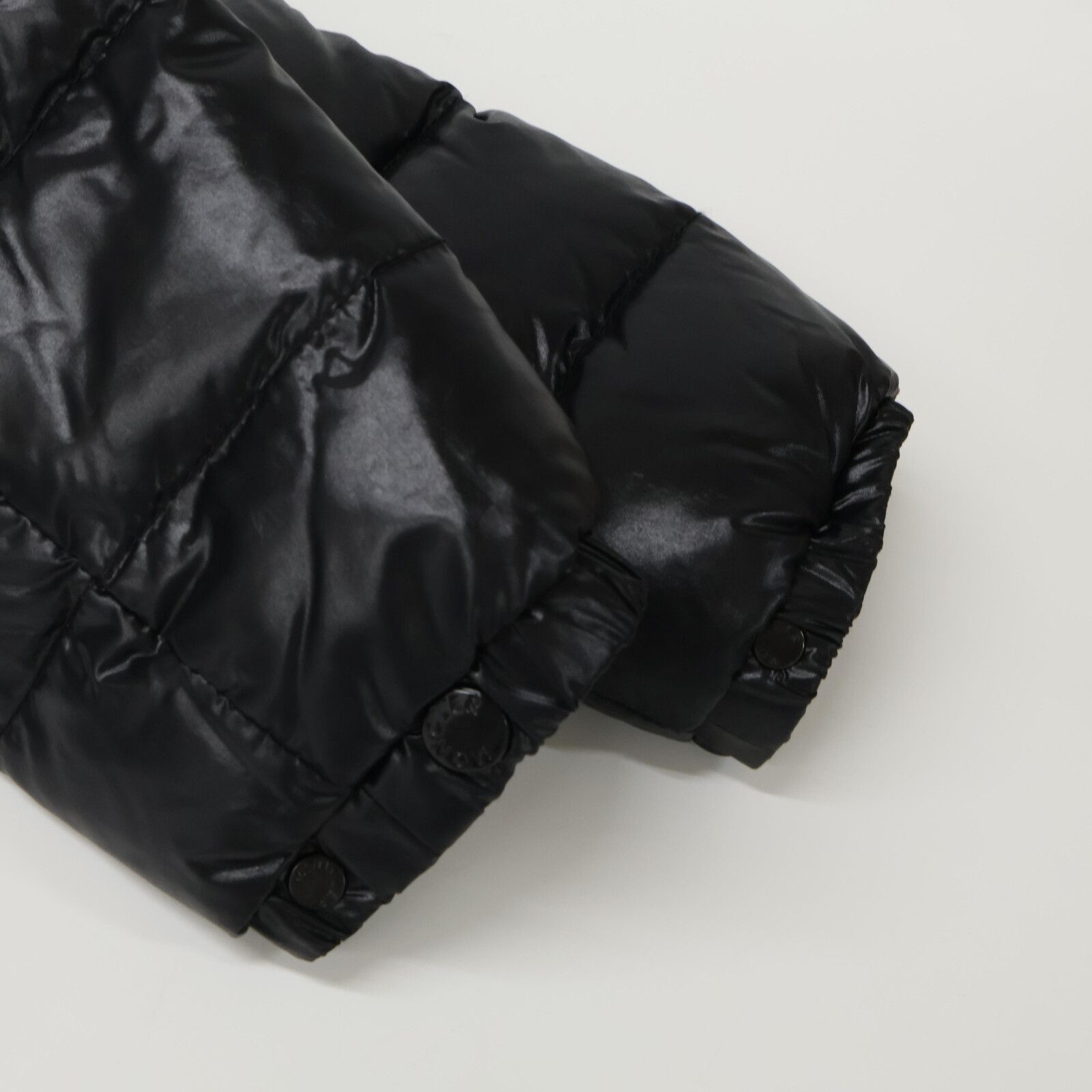 MONCLER モンクレール 10年製 CLAIRY ダウンジャケット O MONCLER モンクレール 10年製 CLAIRY ダウンジャケット O