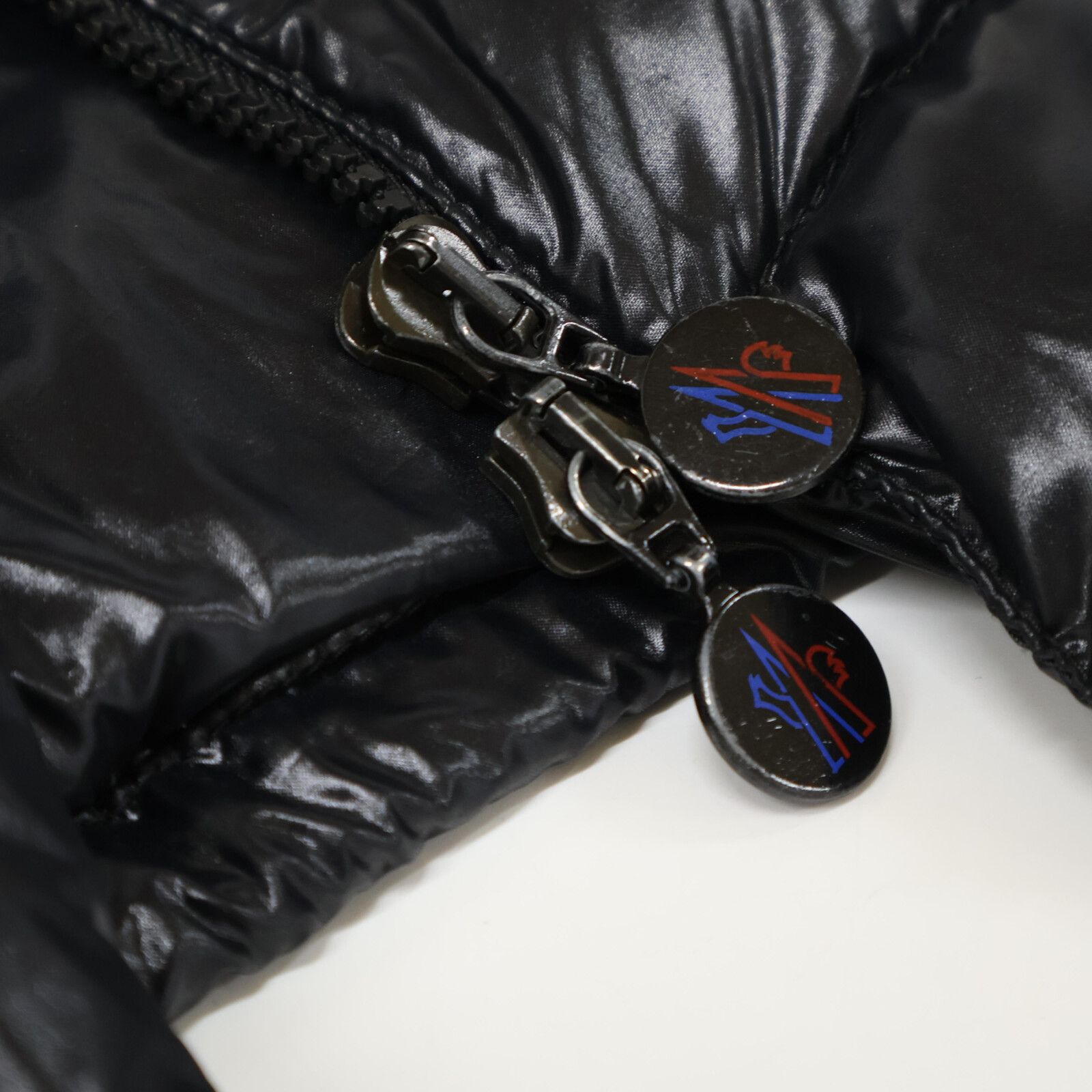 MONCLER モンクレール 10年製 CLAIRY ダウンジャケット O MONCLER モンクレール 10年製 CLAIRY ダウンジャケット O