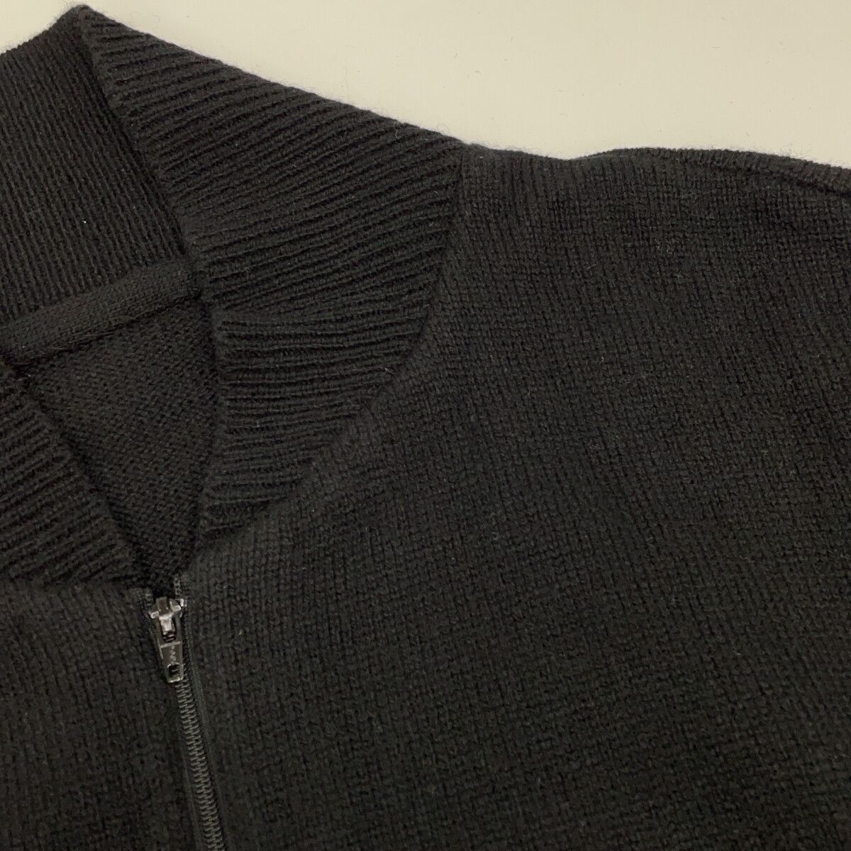 Yohji Yamamoto ヨウジヤマモト NK-K54-184 ブラック フロントジップ ニット ワンピース 2 Yohji Yamamoto ヨウジヤマモト NK-K54-184 ブラック フロントジップ ニット ワンピース 2