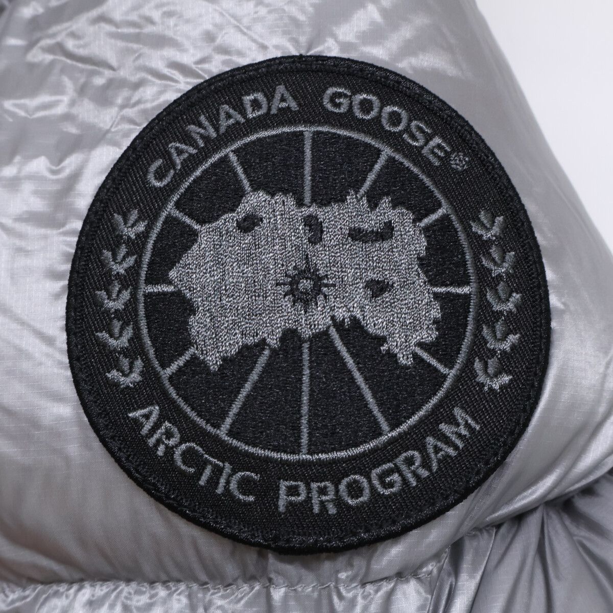 CANADA GOOSE カナダグース 【美品/国内正規(株)カナダグースジャパン】2252MB Crofton Puffer Black Label ダウンジャケット S/P CANADA GOOSE カナダグース 【美品/国内正規(株)カナダグースジャパン】2252MB Crofton Puffer Black Label ダウンジャケット S/P