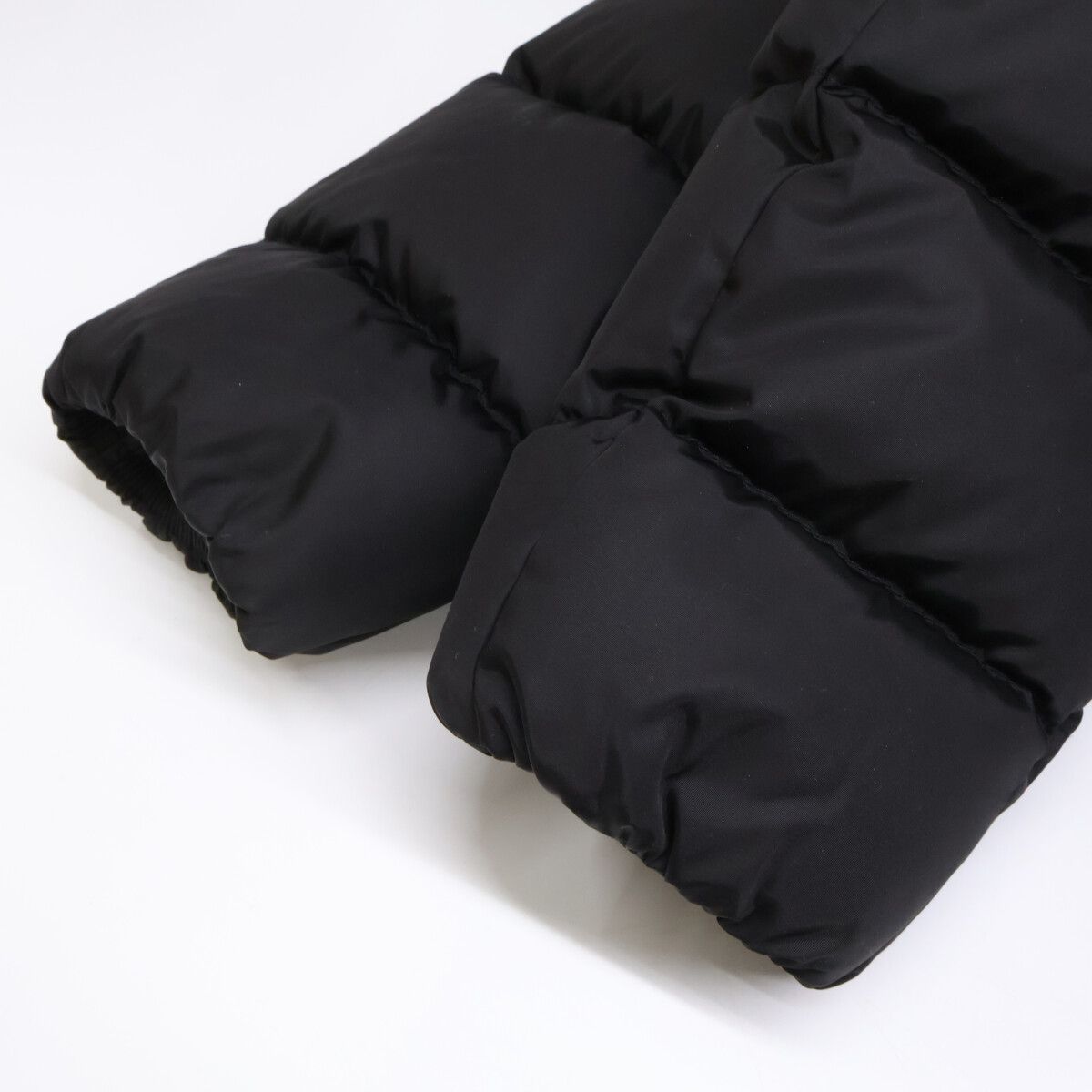 MONCLER モンクレール 新品同様 20年製 KHLOE/クロエ ファーフード ダウンコート 00 MONCLER モンクレール 新品同様 20年製 KHLOE/クロエ ファーフード ダウンコート 00