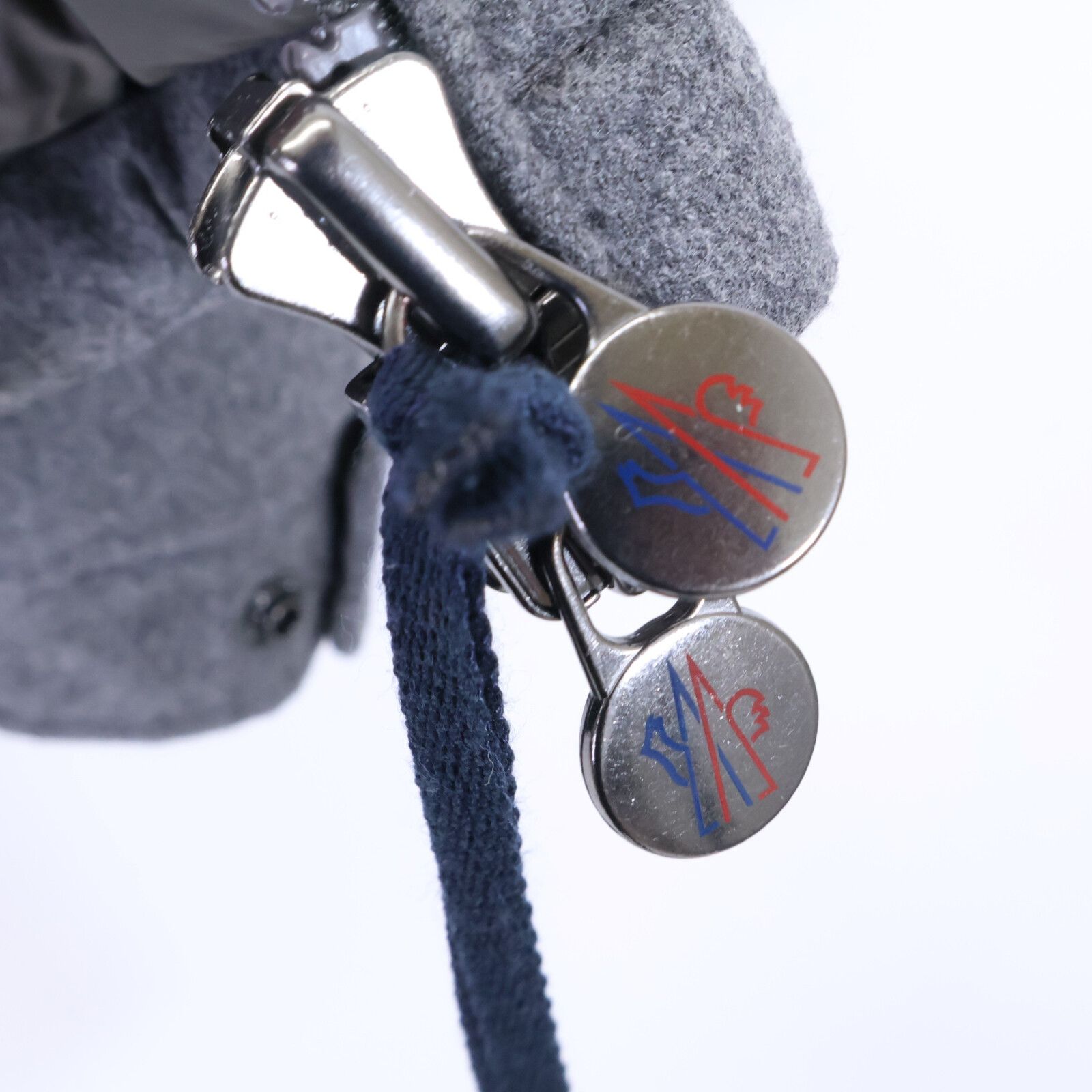 MONCLER モンクレール 【新品同様】MONTGENEVRE モンジュネーブル ウール フード付ダウンジャケット 4 MONCLER モンクレール 【新品同様】MONTGENEVRE モンジュネーブル ウール フード付ダウンジャケット 4