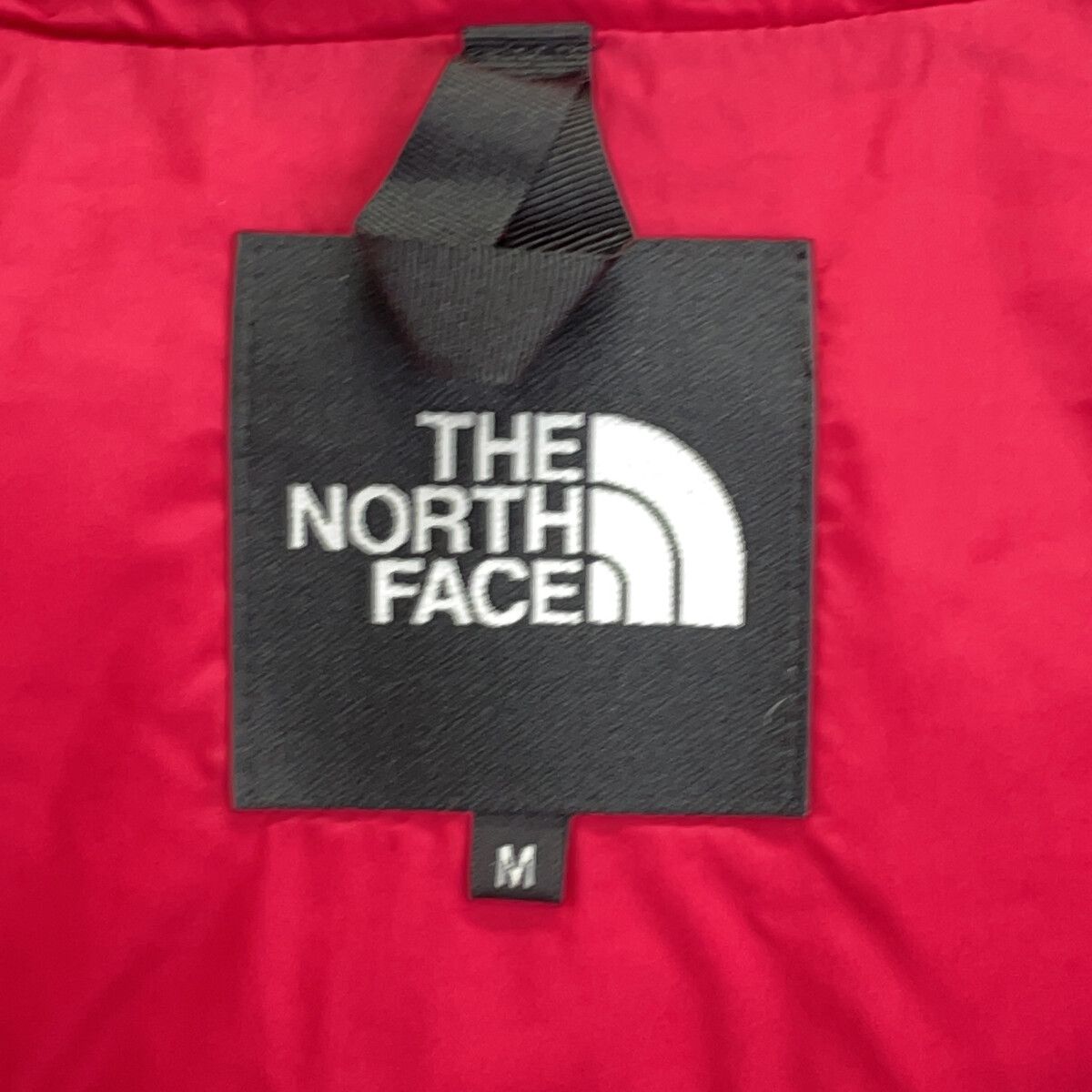THE NORTH FACE ノースフェイス NDW92335 レッド/CM カーマイン Short Nuptse Jacket ショートヌプシダウンジャケット M THE NORTH FACE ノースフェイス NDW92335 レッド/CM カーマイン Short Nuptse Jacket ショートヌプシダウンジャケット M