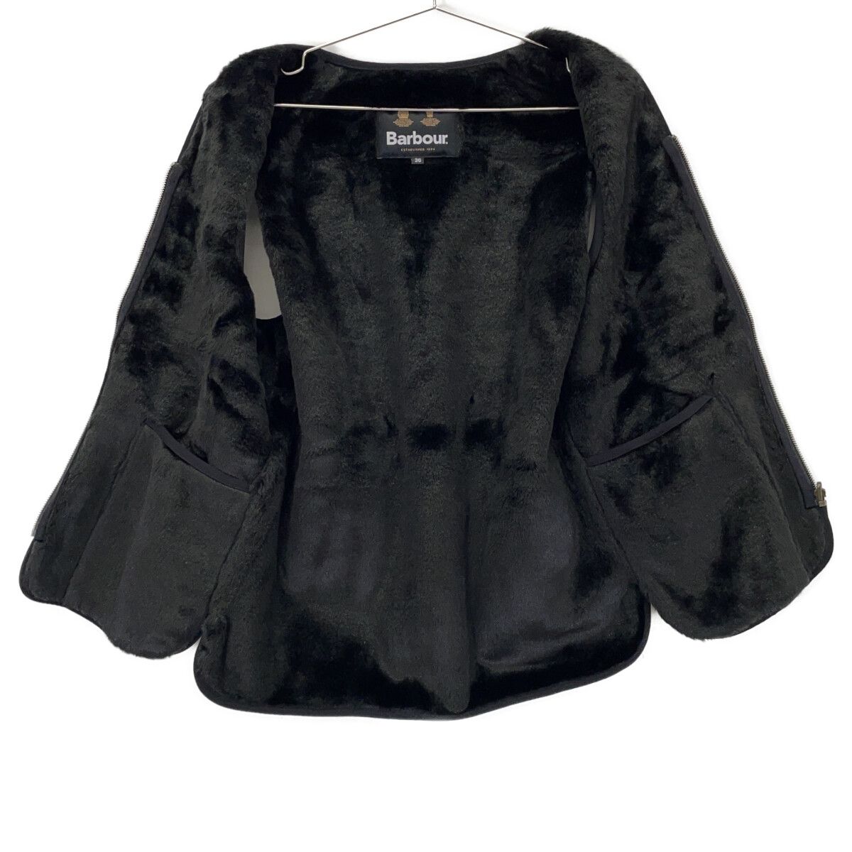 Barbour　バブアー　232MLI0035 ブラック フロントジップ ファー ライナー ベスト スリム フィット　36