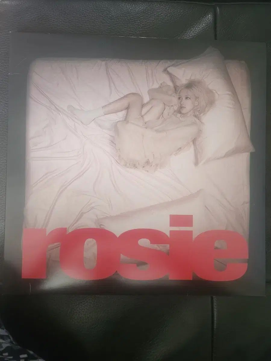 ロゼ(ROSE) 正規 1 家 ー rosie ヴァイナル ビニールレコード （ LP ） 正規版 出品