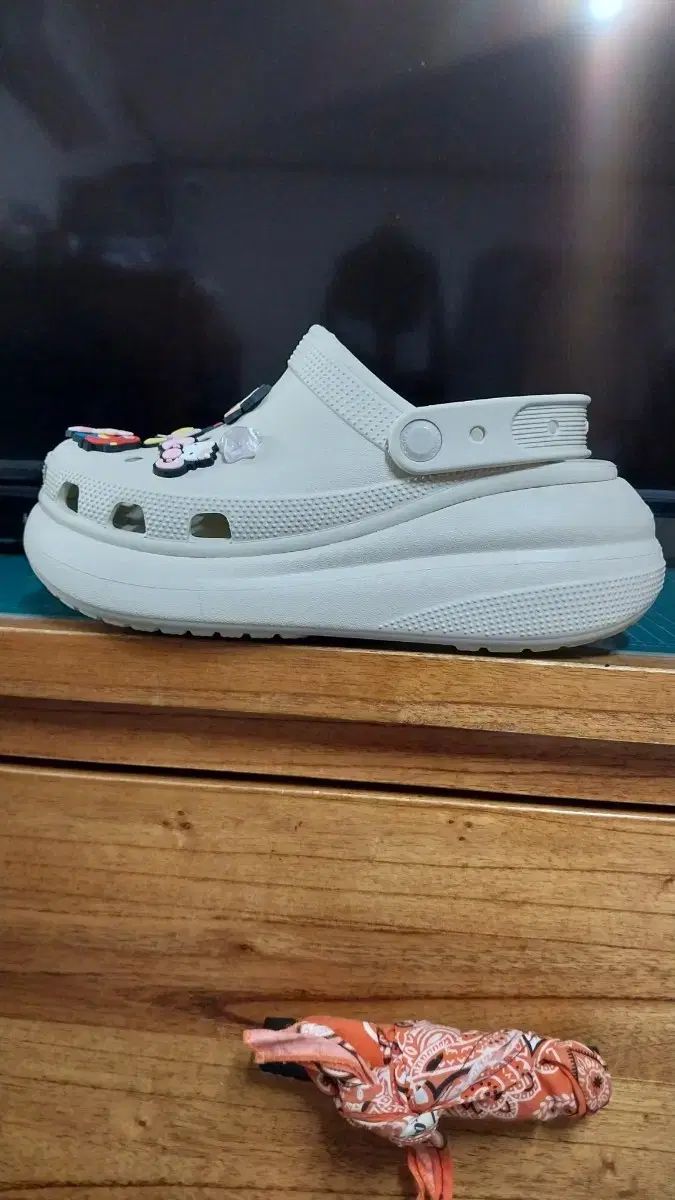 Crocs クラッシュ クロッグ サンダル W7 240