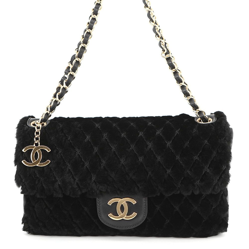 シャネル チェーンショルダーバッグ ココマーク マトラッセ ラパン CHANEL バッグ 黒