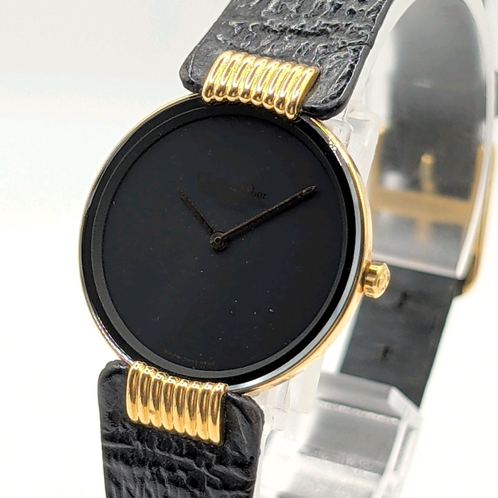 Christian Dior 46.153.3 Watch Quartz Ladies Round Gold Black dial Y2K 00S Vintage ディオール 時計 クオーツ レディース ラウンド ゴールド 黒文字盤 ヴィンテージ 稼働品