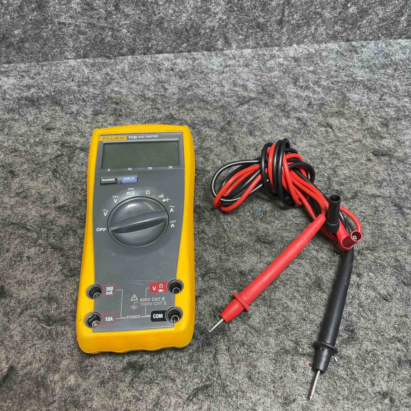 フルーク(FLUKE) デジタルマルチメーター 77Ⅲ【桶川店】