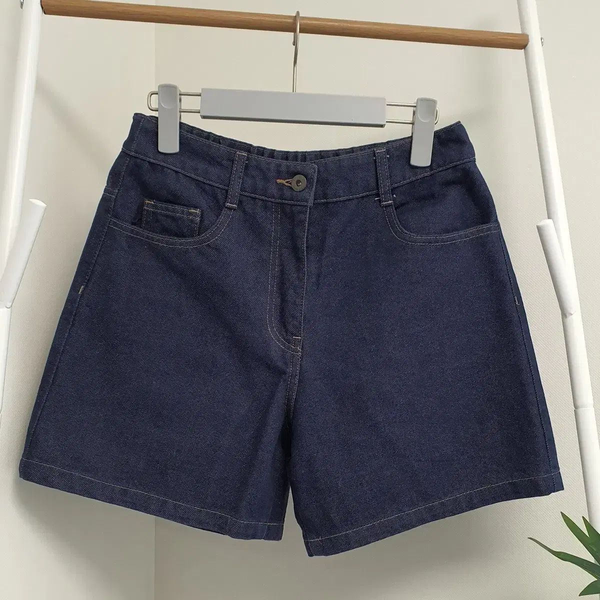 STUDIO TOMBOY スタジオトムボーイ ウエスト後ろゴム デニム ハーフパンツ