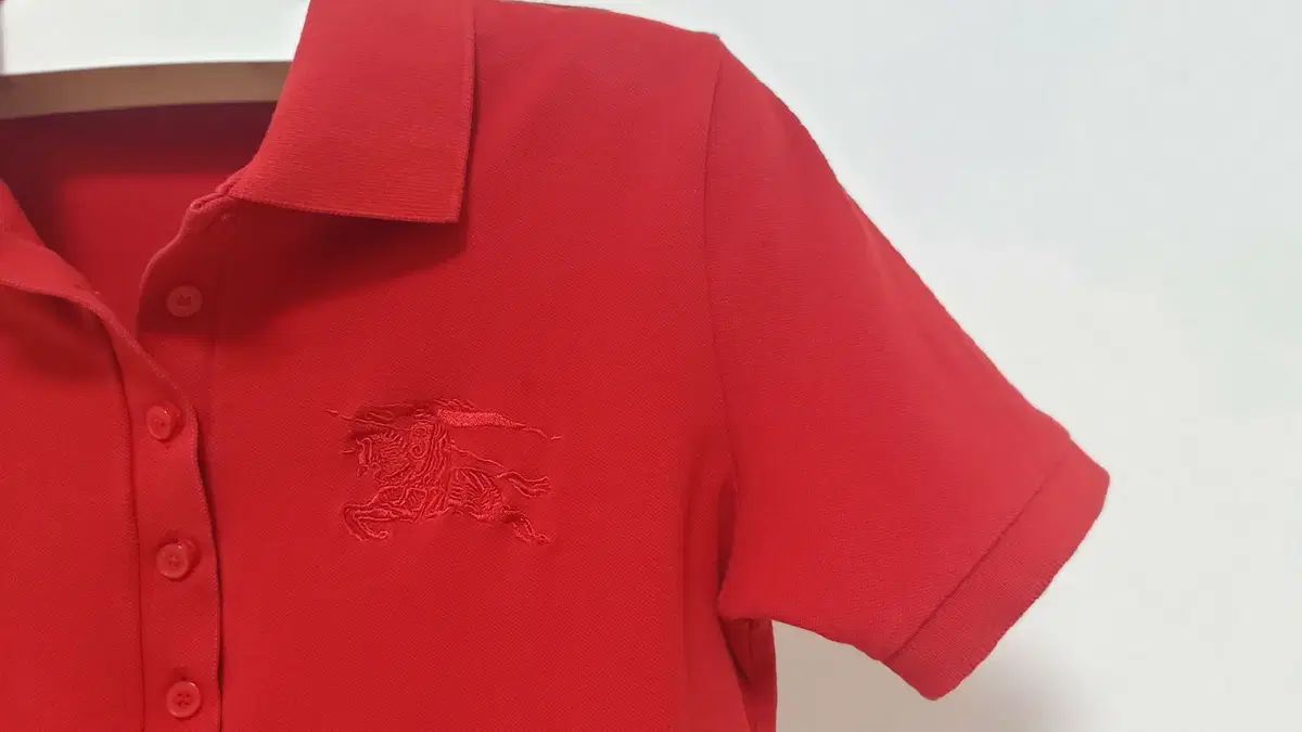 バーバリー/ストレッチ半袖Tシャツ/ビックロゴ/正規品/レディース 90サイズ程度
