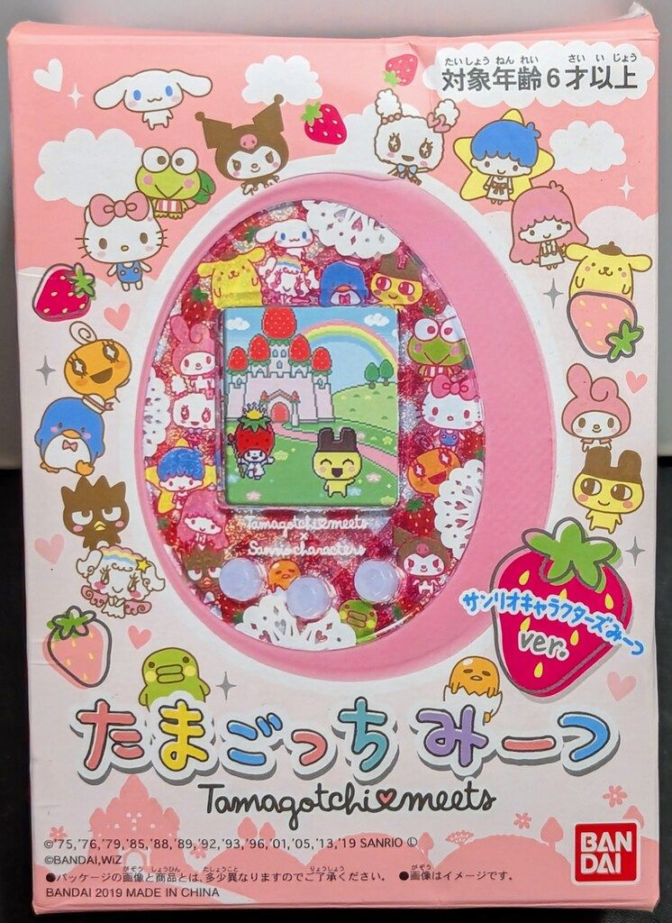 バンダイ たまごっちみーつ サンリオキャラクターズみーつver. ピンク